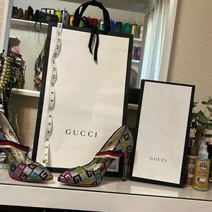 Authentic Gucci shoe gift bag